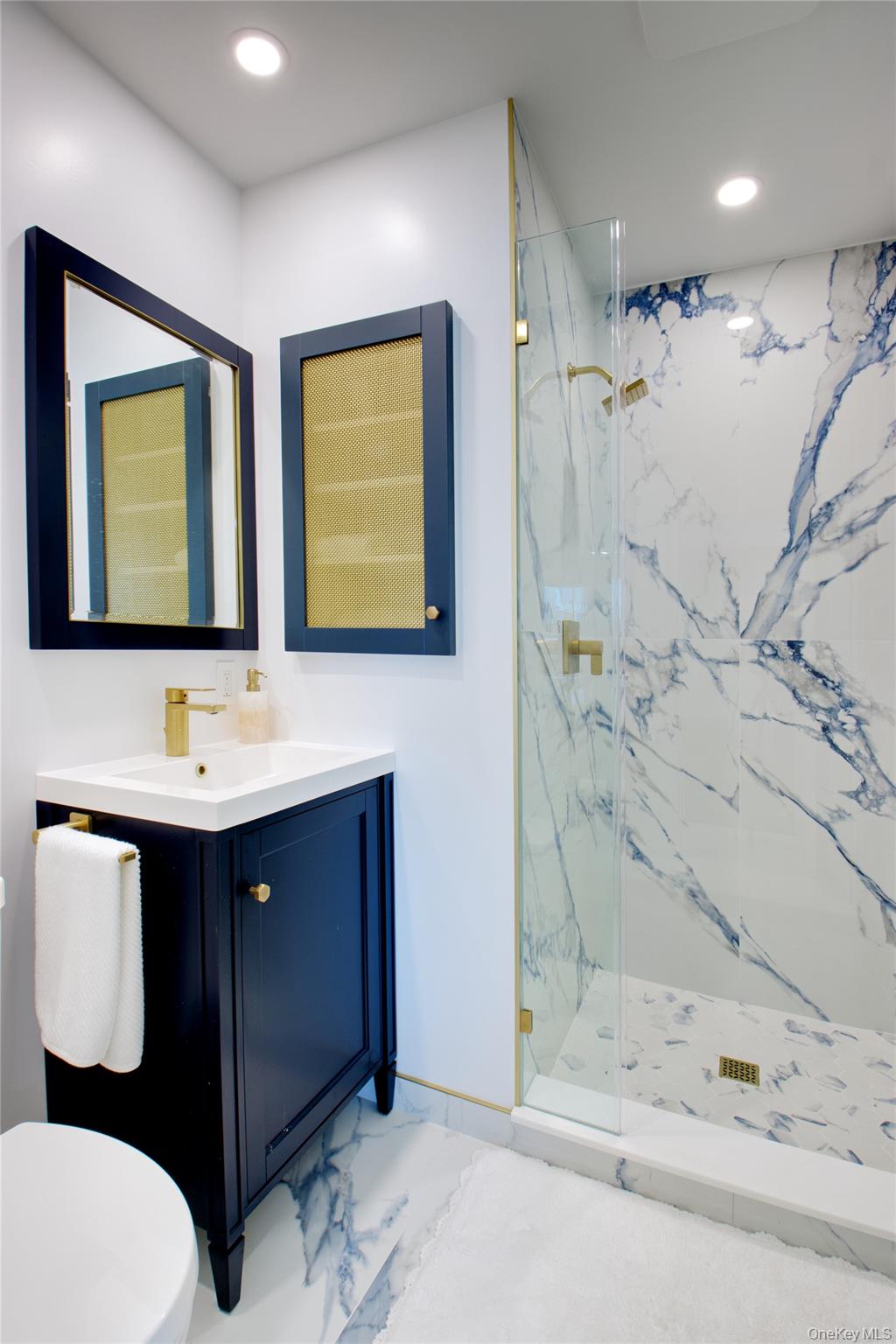 26 Tennis Court Road Oyster Bay, NY 11771 - Photo 24 of 41