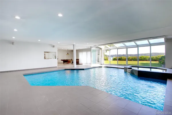 $6,995,000 | 26 Tennis Court Road, Oyster Bay, NY 11771