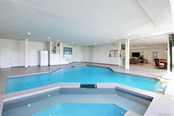 $6,995,000 | 26 Tennis Court Road, Oyster Bay, NY 11771