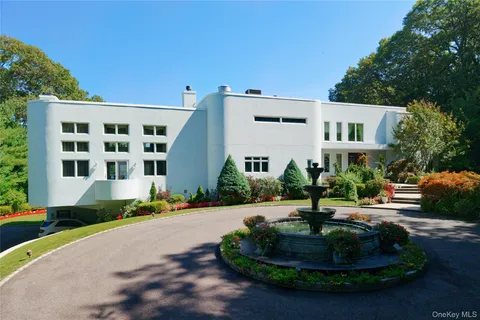 $7,495,000 | 26 Tennis Court Road, Oyster Bay, NY 11771