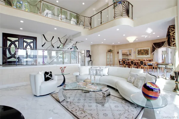 $6,995,000 | 26 Tennis Court Road, Oyster Bay, NY 11771