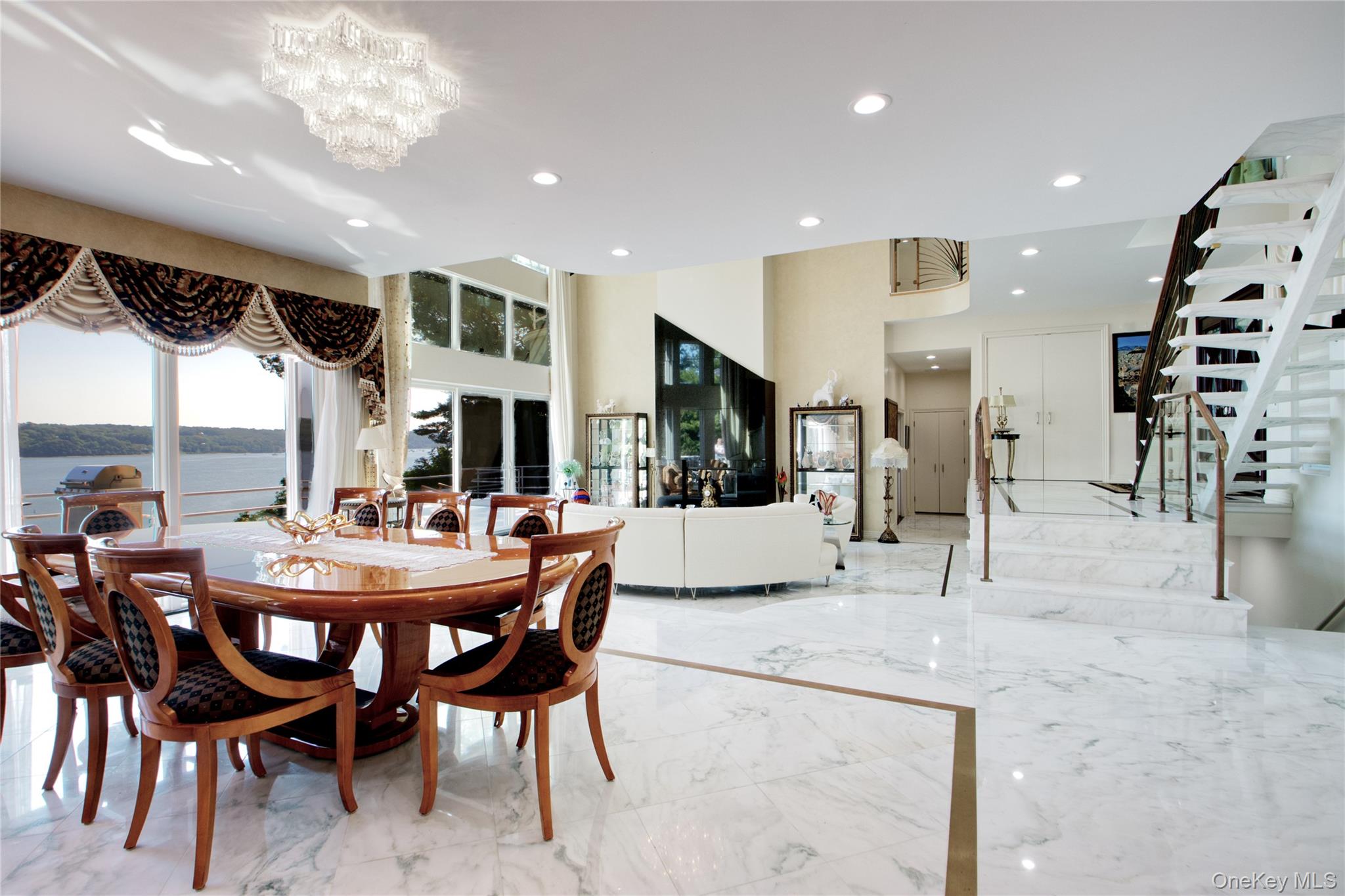 26 Tennis Court Road Oyster Bay, NY 11771 - Photo 8 of 41