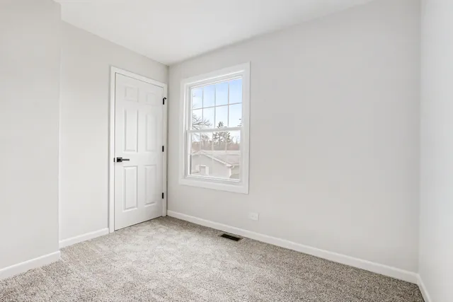 $199,900 | 8 Wildwood Lane, Unit G, Bolingbrook, IL 60440