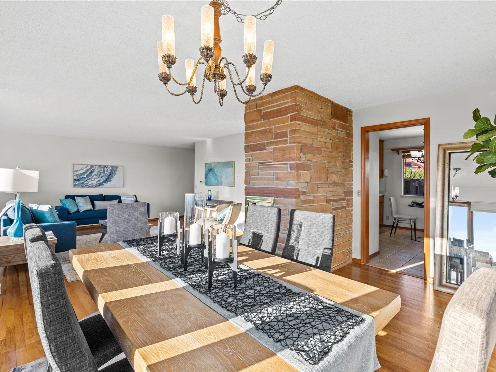 801 Grant Avenue South Renton, WA 98057 - Photo 13 of 40 a view of a dining room with furniture
