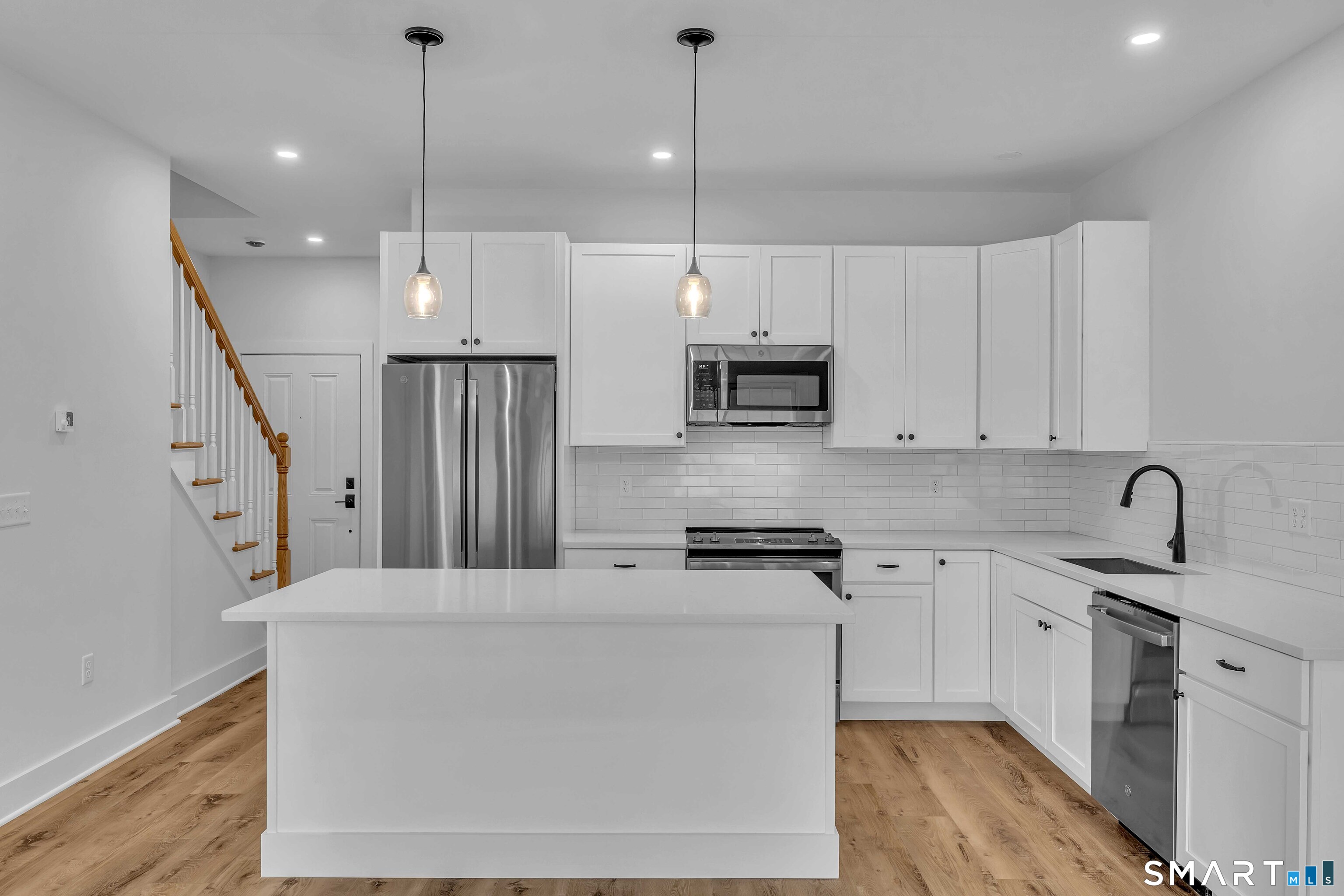 138 Boston Post Road, Unit 17 East Lyme, CT 06333 - Photo 9 of 25