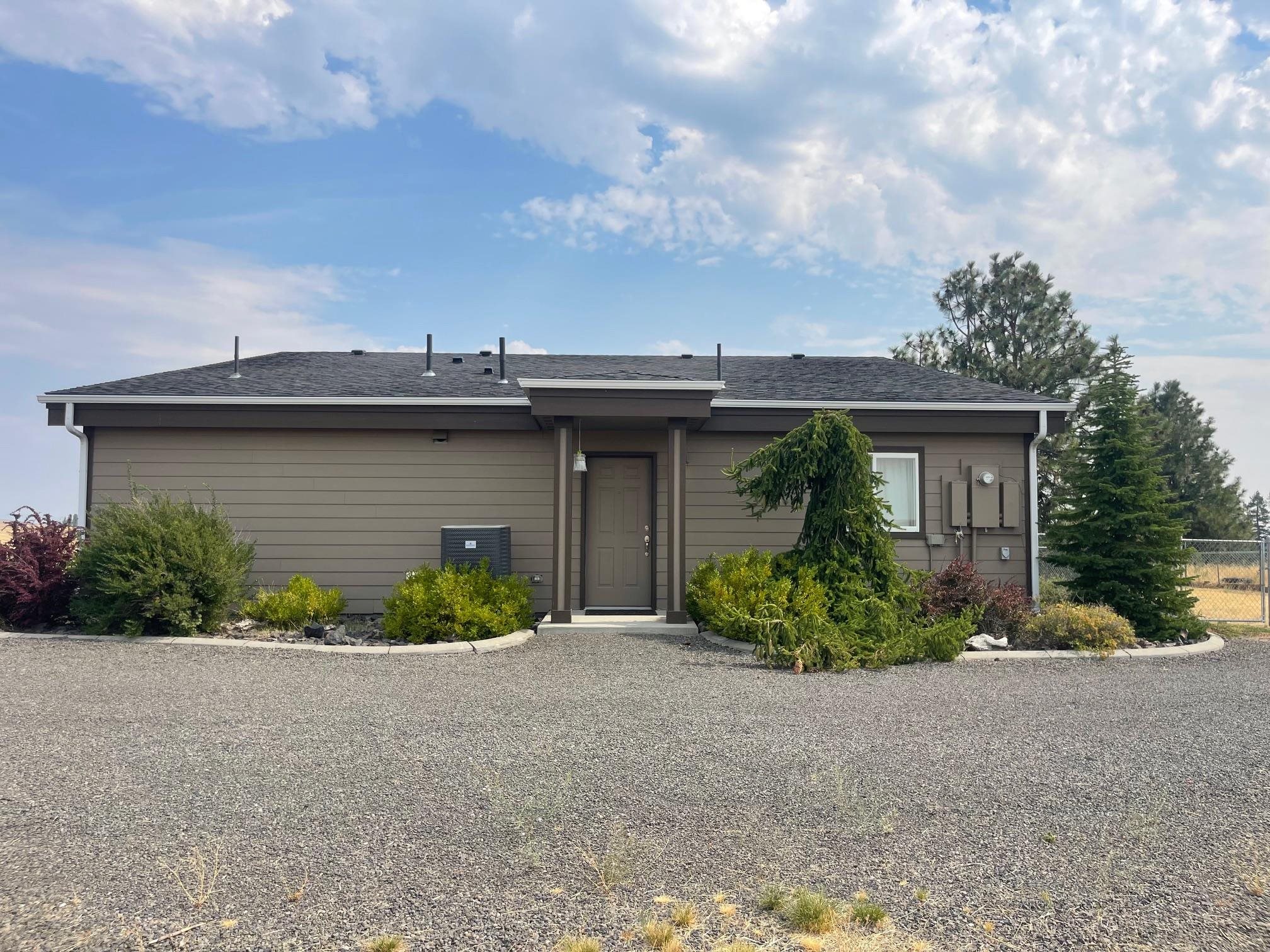 15211 South Betz Road Cheney, WA 99004 - Photo 2 of 34