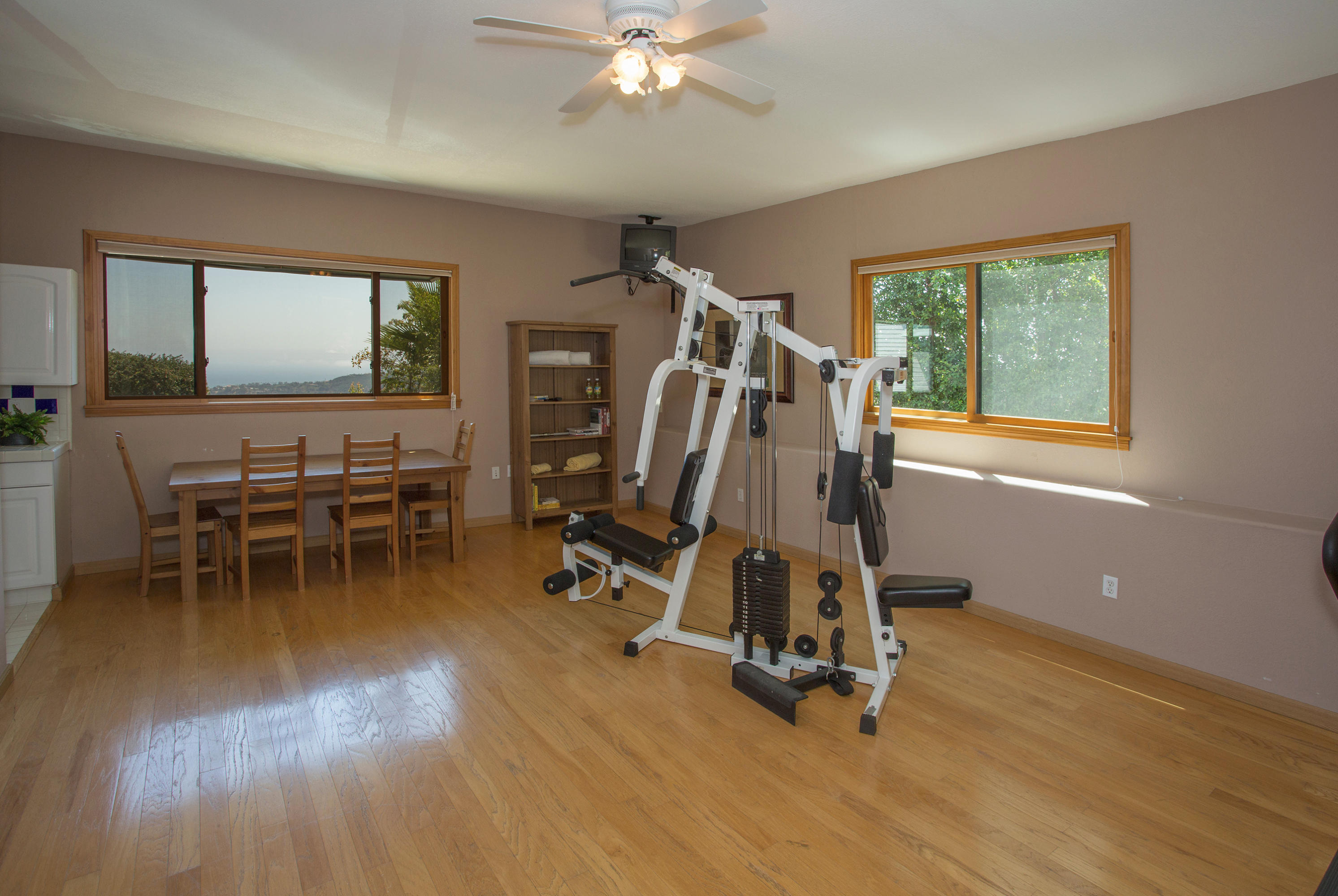 1710 Mission Ridge Road Santa Barbara, CA 93103 - Photo 14 of 19 a view of a room with gym equipment