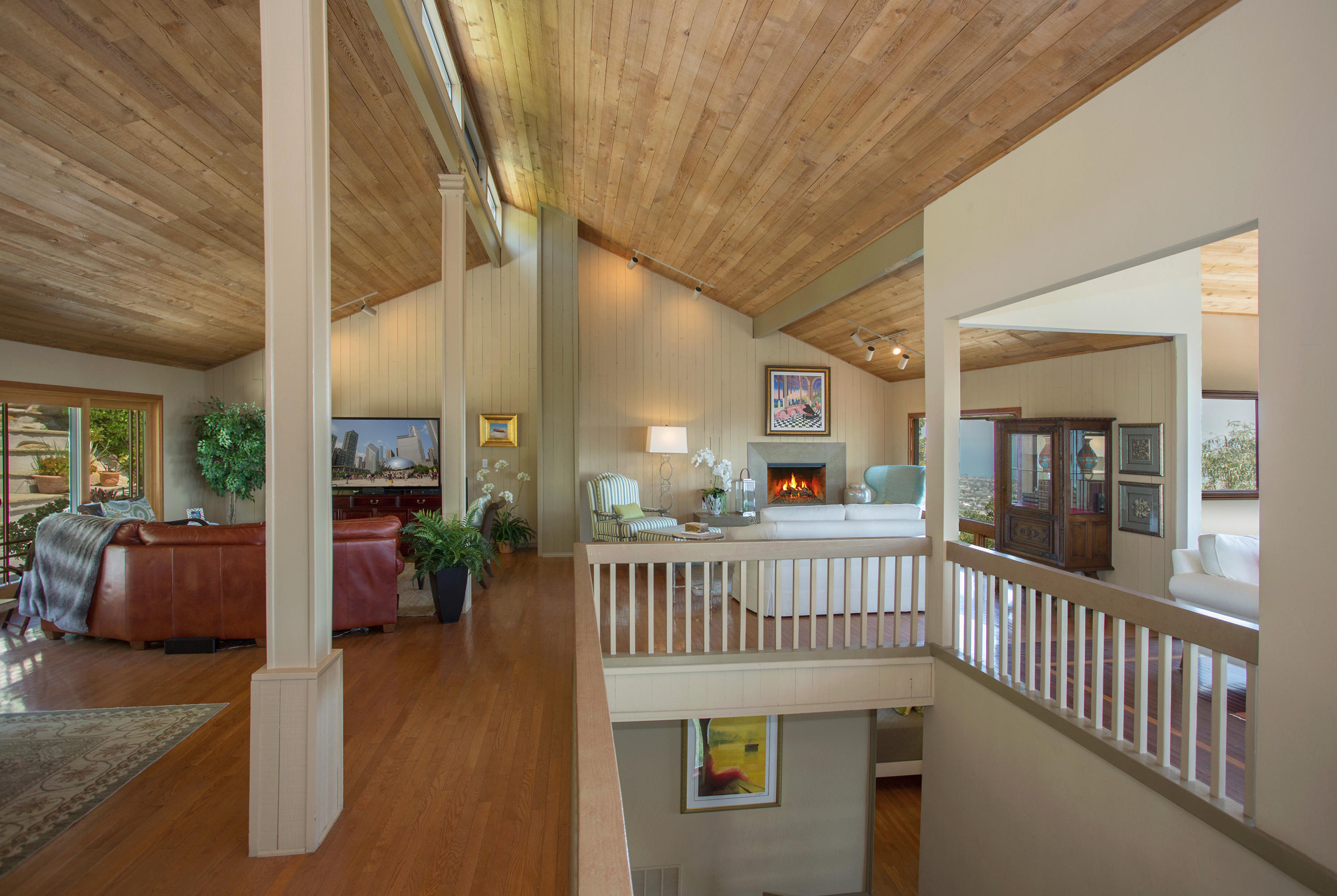 1710 Mission Ridge Road Santa Barbara, CA 93103 - Photo 18 of 19 a view of an entryway with livingroom