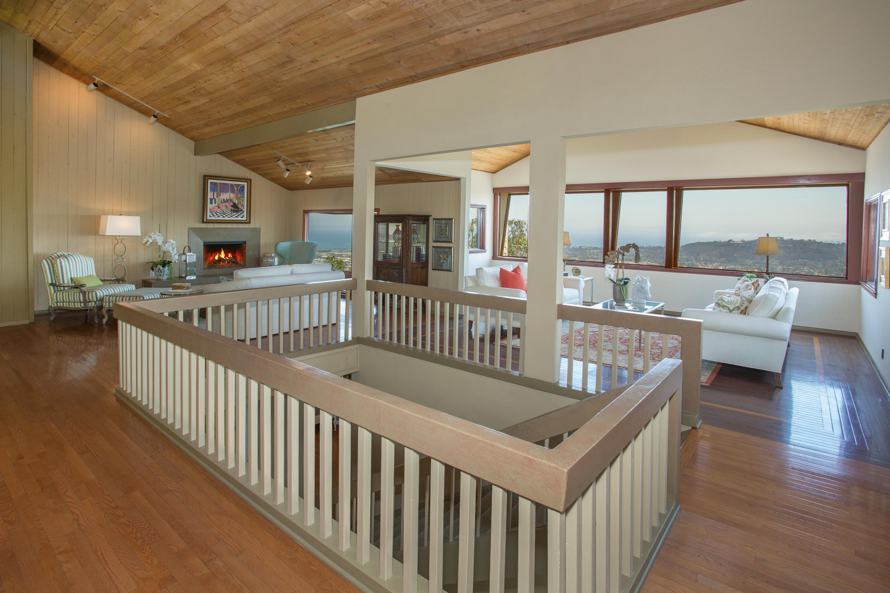 1710 Mission Ridge Road Santa Barbara, CA 93103 - Photo 4 of 19 a view of deck and patio