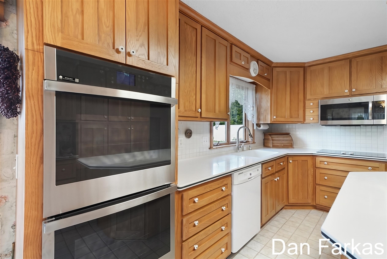 2944 West Woodrow Road Shelby, MI 49455 - Photo 7 of 62
