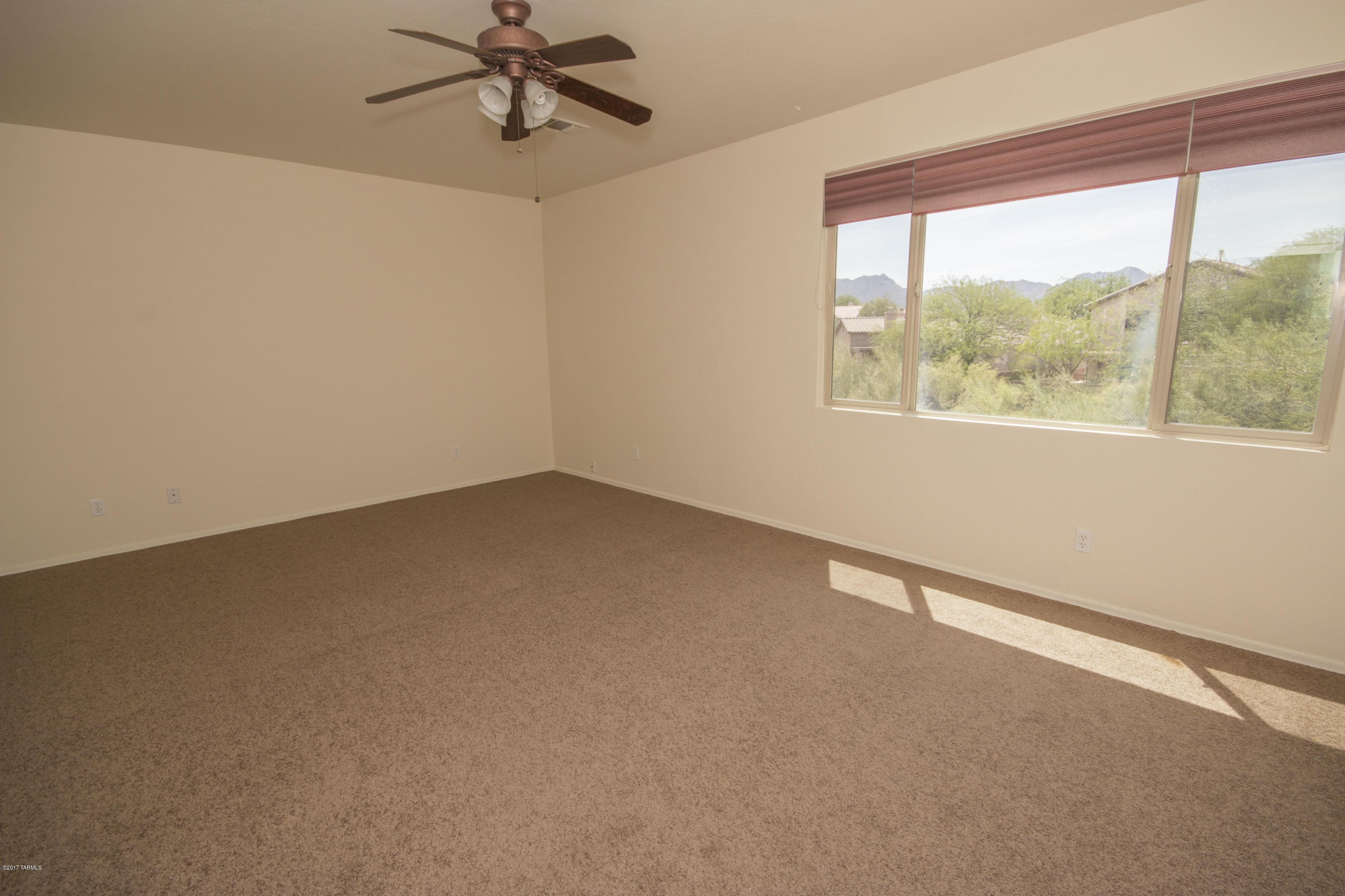 3329 North Bear Spring Trail Tucson, AZ 85745 - Photo 14 of 28