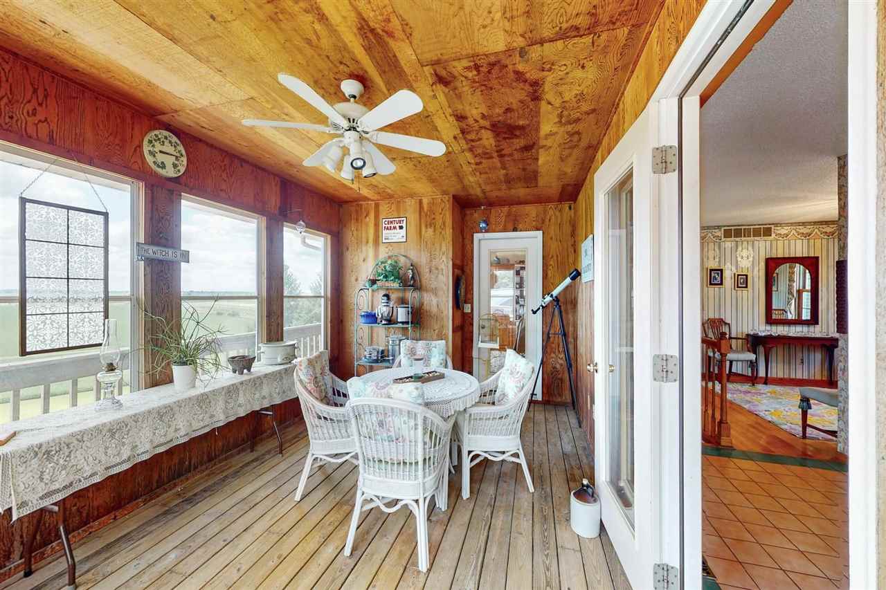 2076 Rogers Creek Road Ely, IA 52227 - Photo 21 of 51 Gallery Image 21