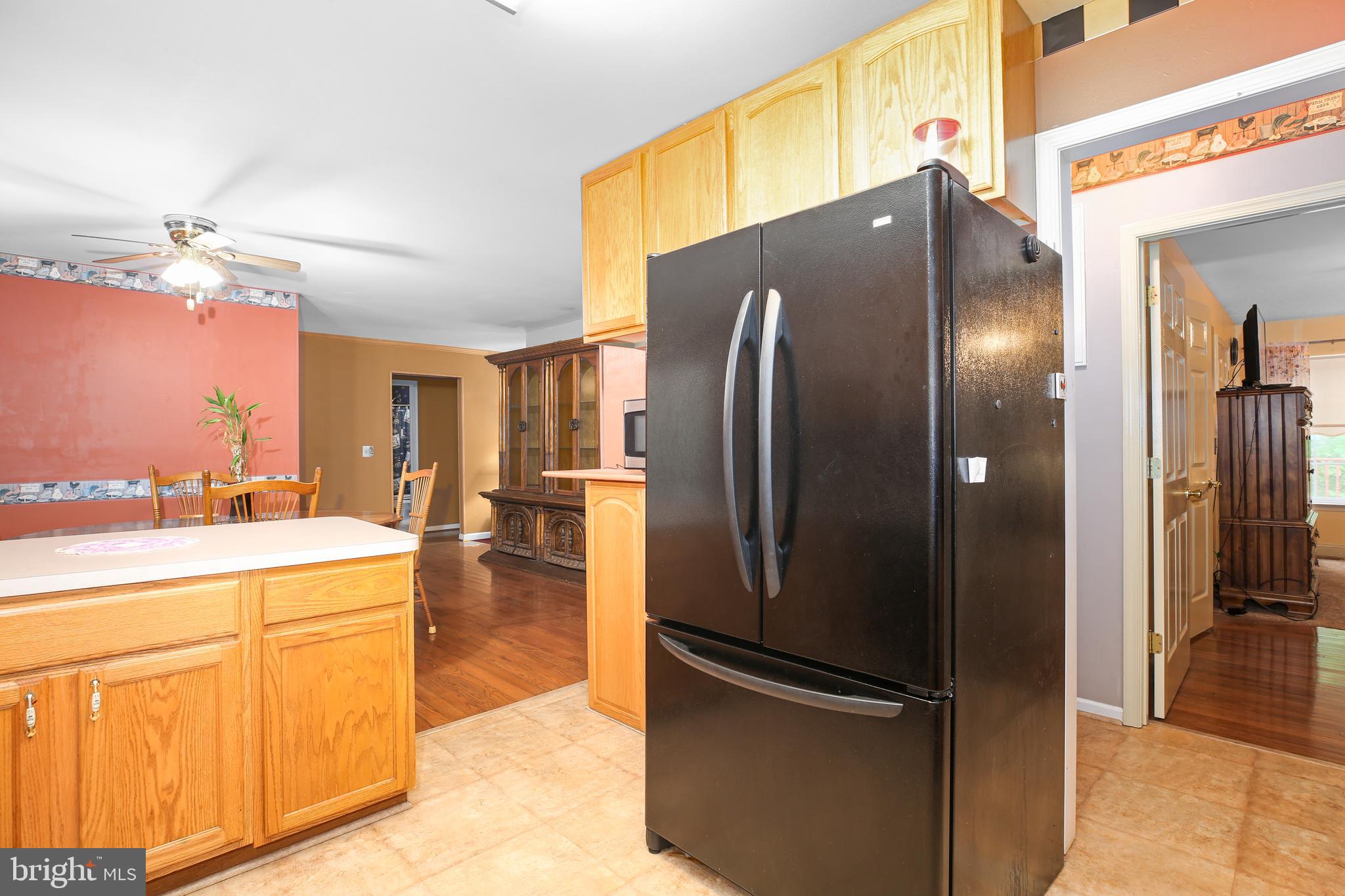 147 Richards Ferry Road Fredericksburg, VA 22406 - Photo 16 of 48 Nice kitchen appliances 2nd oven wall unit