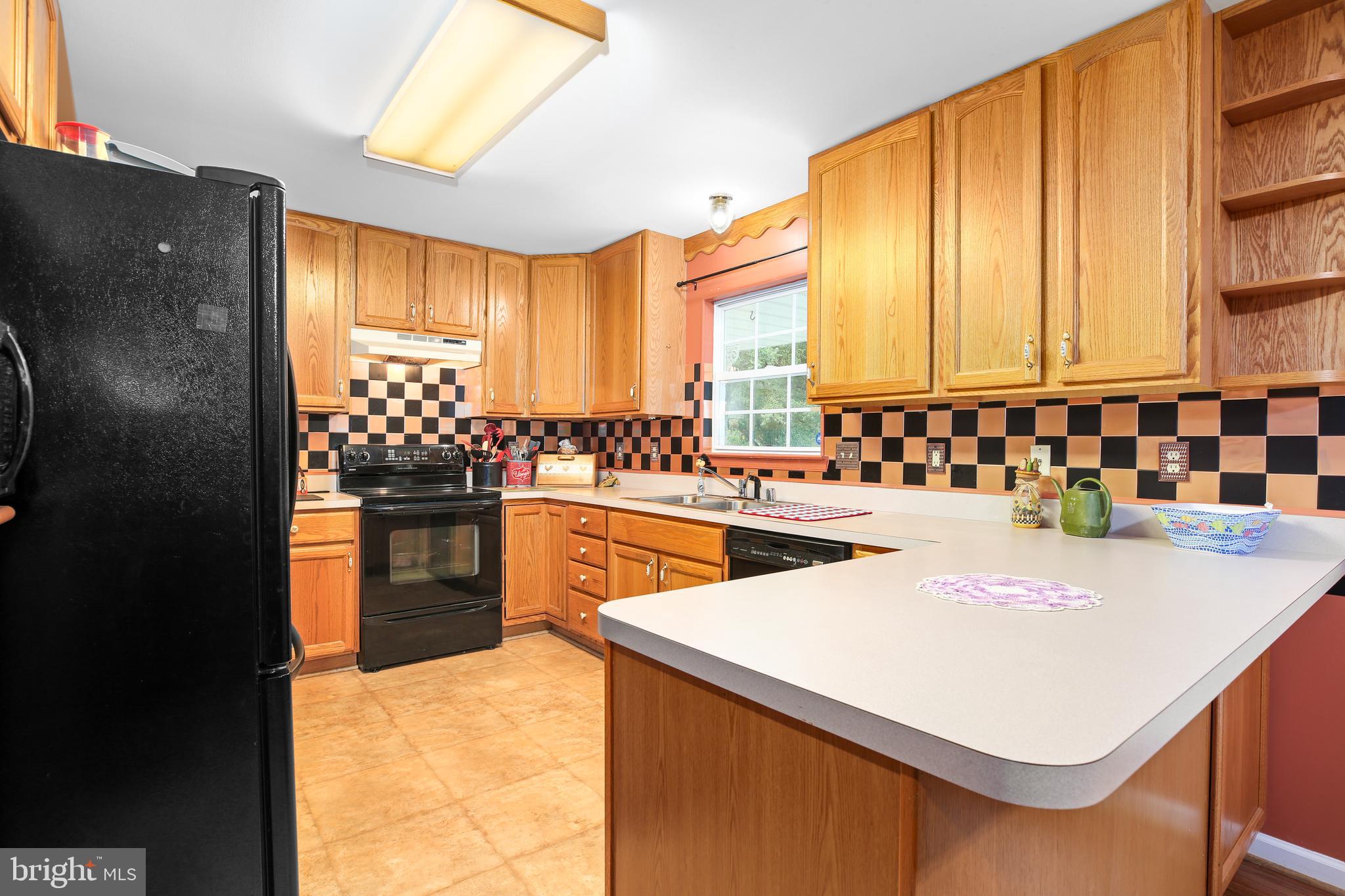 147 Richards Ferry Road Fredericksburg, VA 22406 - Photo 20 of 48 upper kitchen