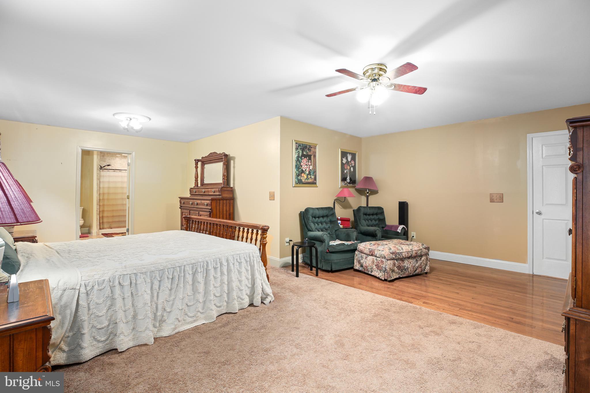 147 Richards Ferry Road Fredericksburg, VA 22406 - Photo 28 of 48 Masterbedroom is huge walk in lenth of room