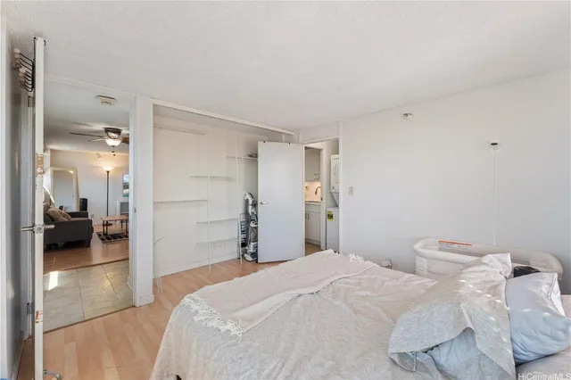 a view of a tennis court