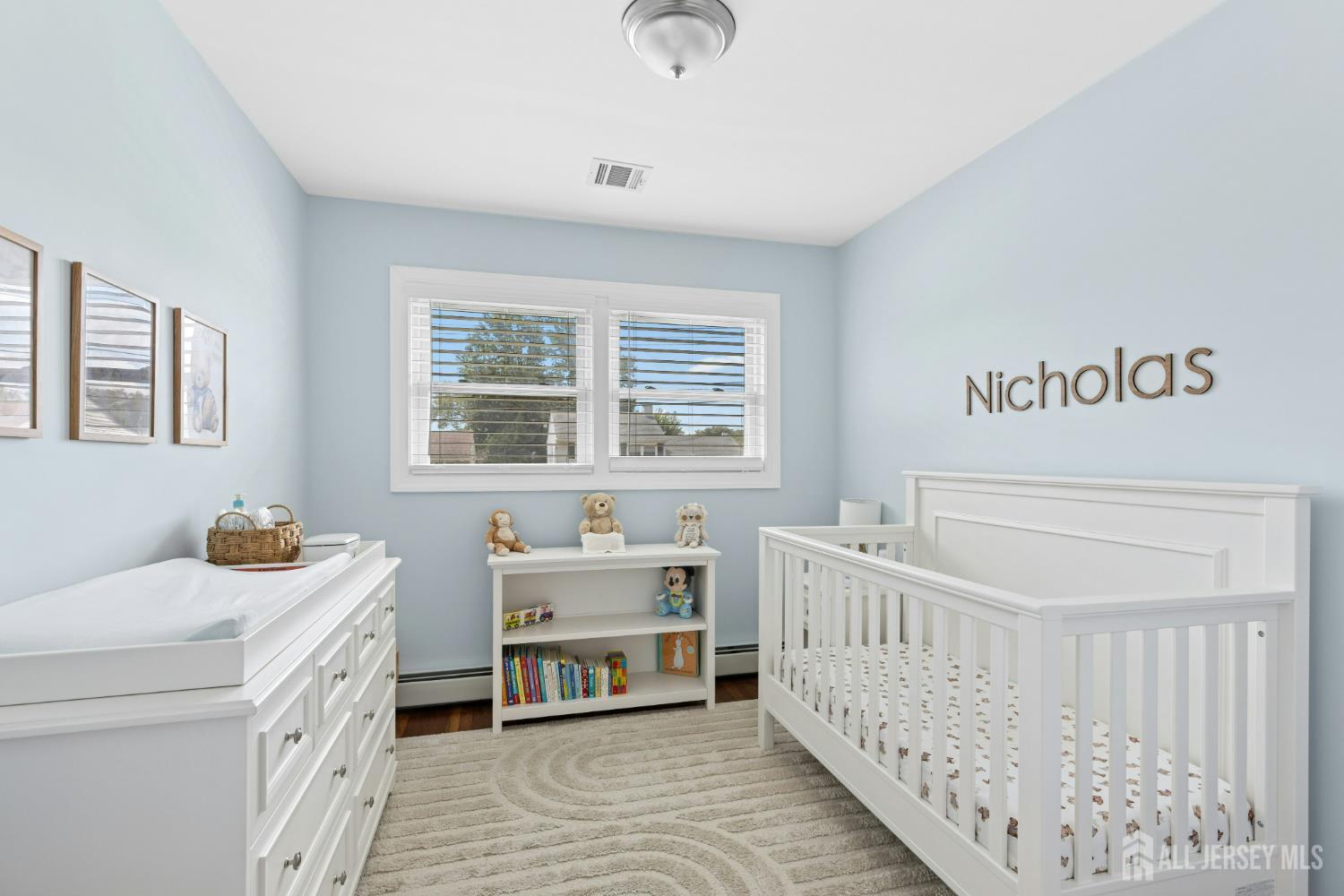 16 Neptune Place Colonia, NJ 07067 - Photo 18 of 34
