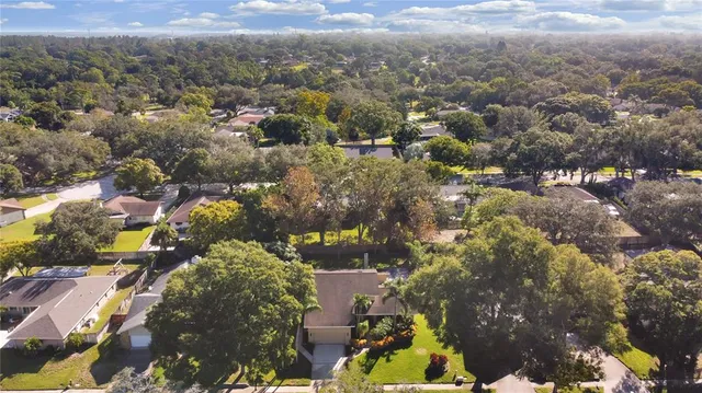 $699,000 | 852 Village Way, Palm Harbor, FL 34683