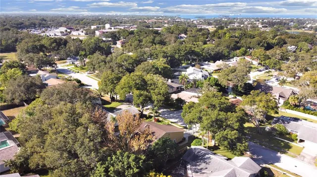 $699,000 | 852 Village Way, Palm Harbor, FL 34683