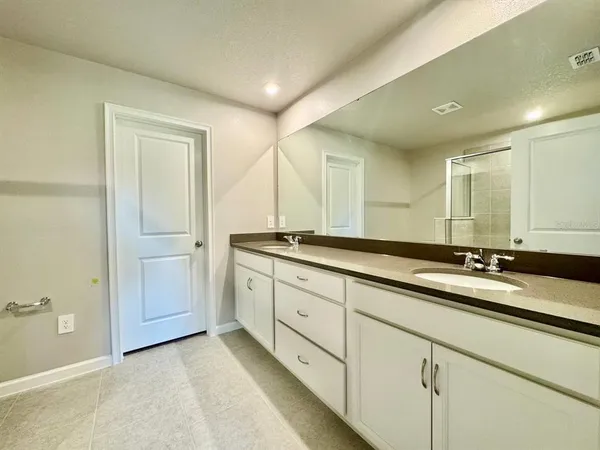 $2,300 | 3247 Feather Hvn Place, Brandon, FL 33511