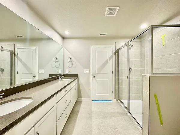 $2,300 | 3247 Feather Hvn Place, Brandon, FL 33511