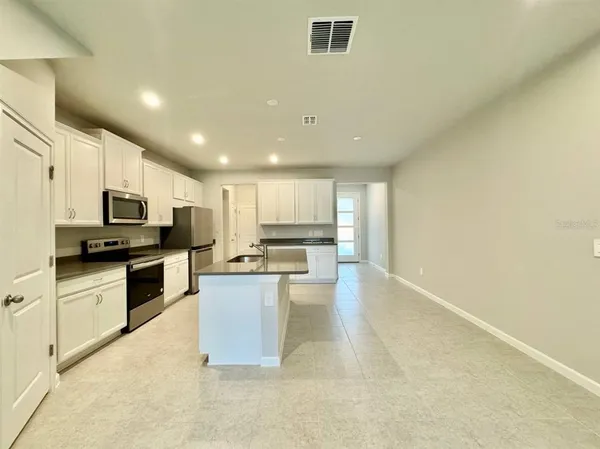 $2,300 | 3247 Feather Hvn Place, Brandon, FL 33511
