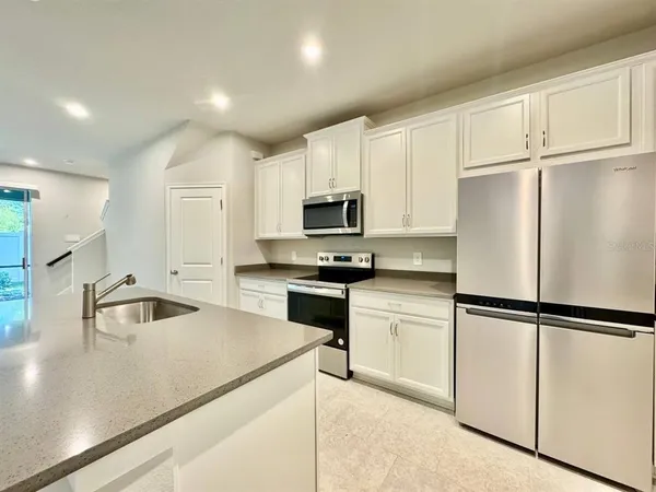 $2,300 | 3247 Feather Hvn Place, Brandon, FL 33511