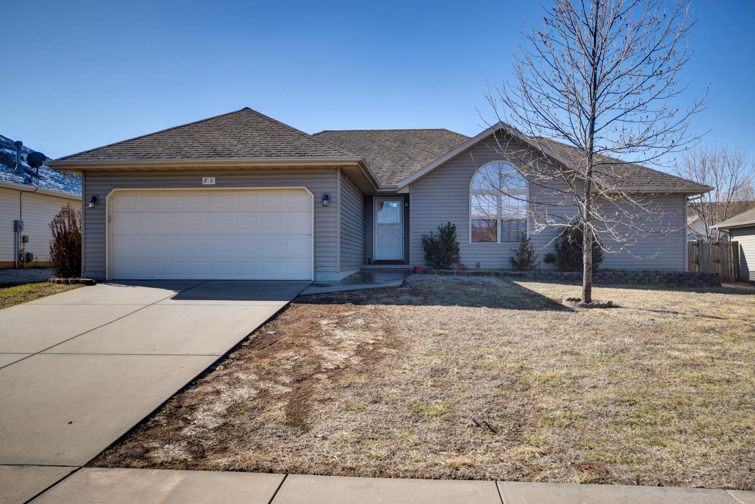 761 South Lester Road Springfield, MO 65802 - Photo 1 of 1 761 S Lester-1