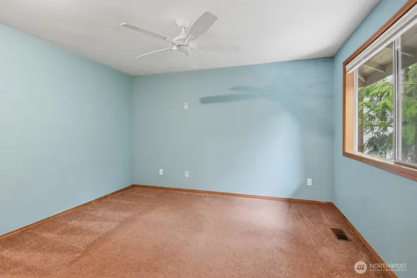 $5,300 | 22348 Northeast 18th Street, Sammamish, WA 98074