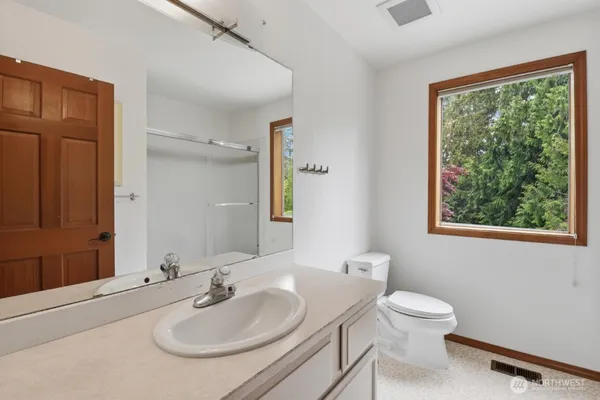 $5,300 | 22348 Northeast 18th Street, Sammamish, WA 98074