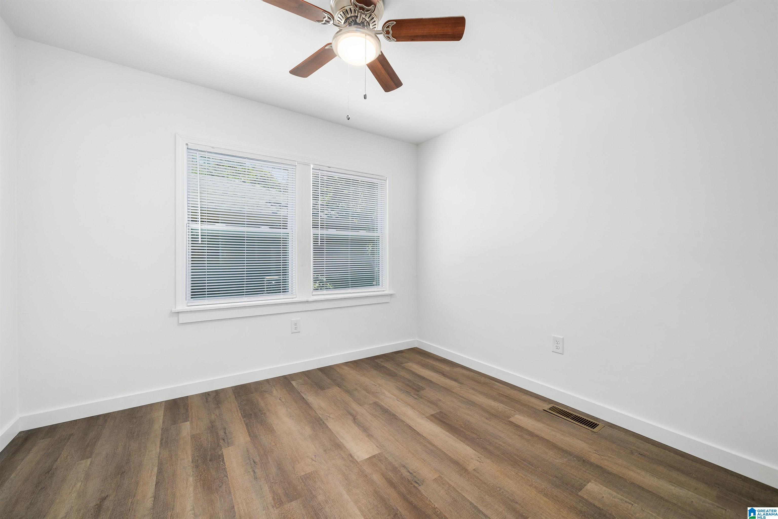 1219 18th Way Southwest Birmingham, AL 35211 - Photo 29 of 34