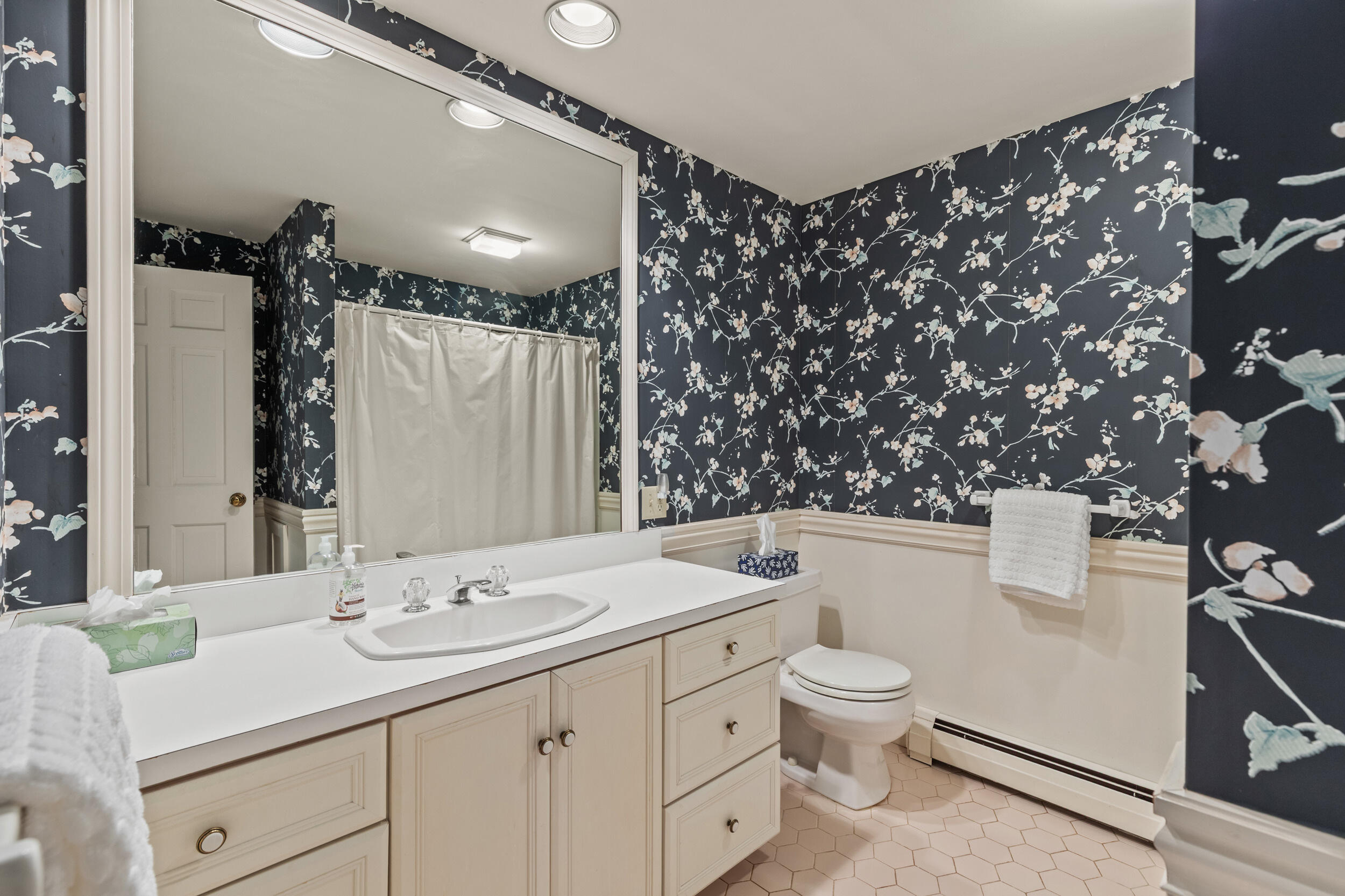89 Schooner Ridge Road Cumberland, ME 04110 - Photo 36 of 54 Full Upstairs Bath