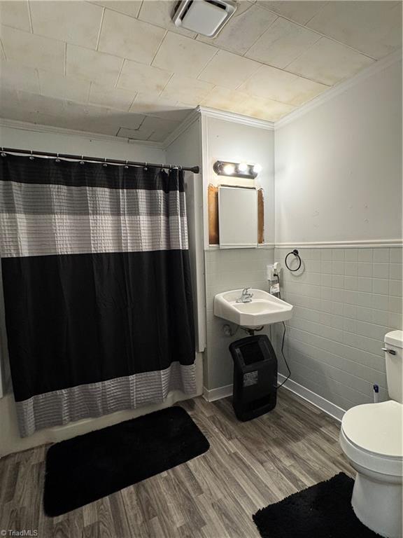 231 Becks Church Road Lexington, NC 27292 - Photo 10 of 14 Full bathroom