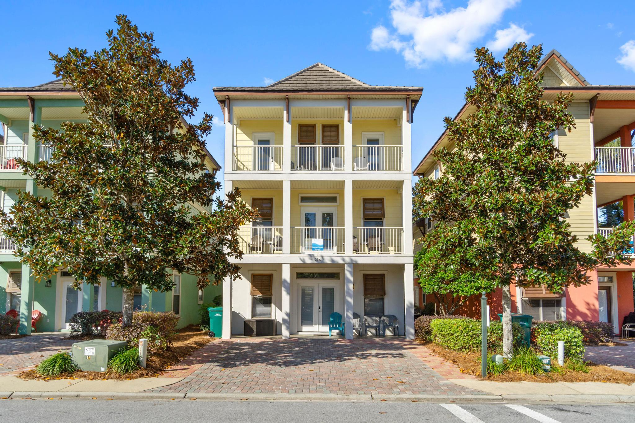 226 Grand Key Loop West Destin, FL 32541 - Photo 4 of 41 3 outside of house