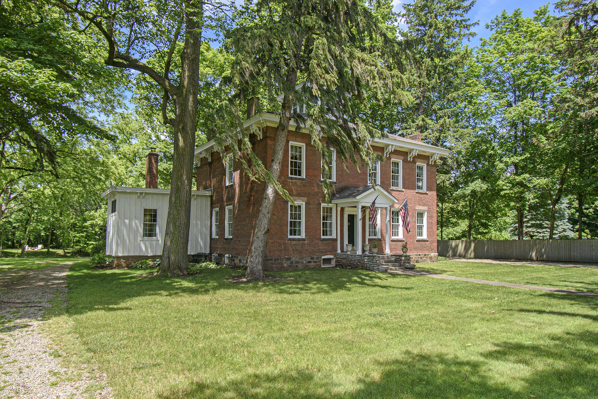 200 Locust Street Constantine, MI 49042 - Photo 6 of 31 004_dsc_0162