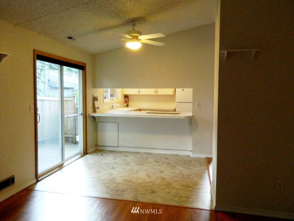 14601 Southeast 195th Place Renton, WA 98058 - Photo 9 of 19 Gallery Image 9