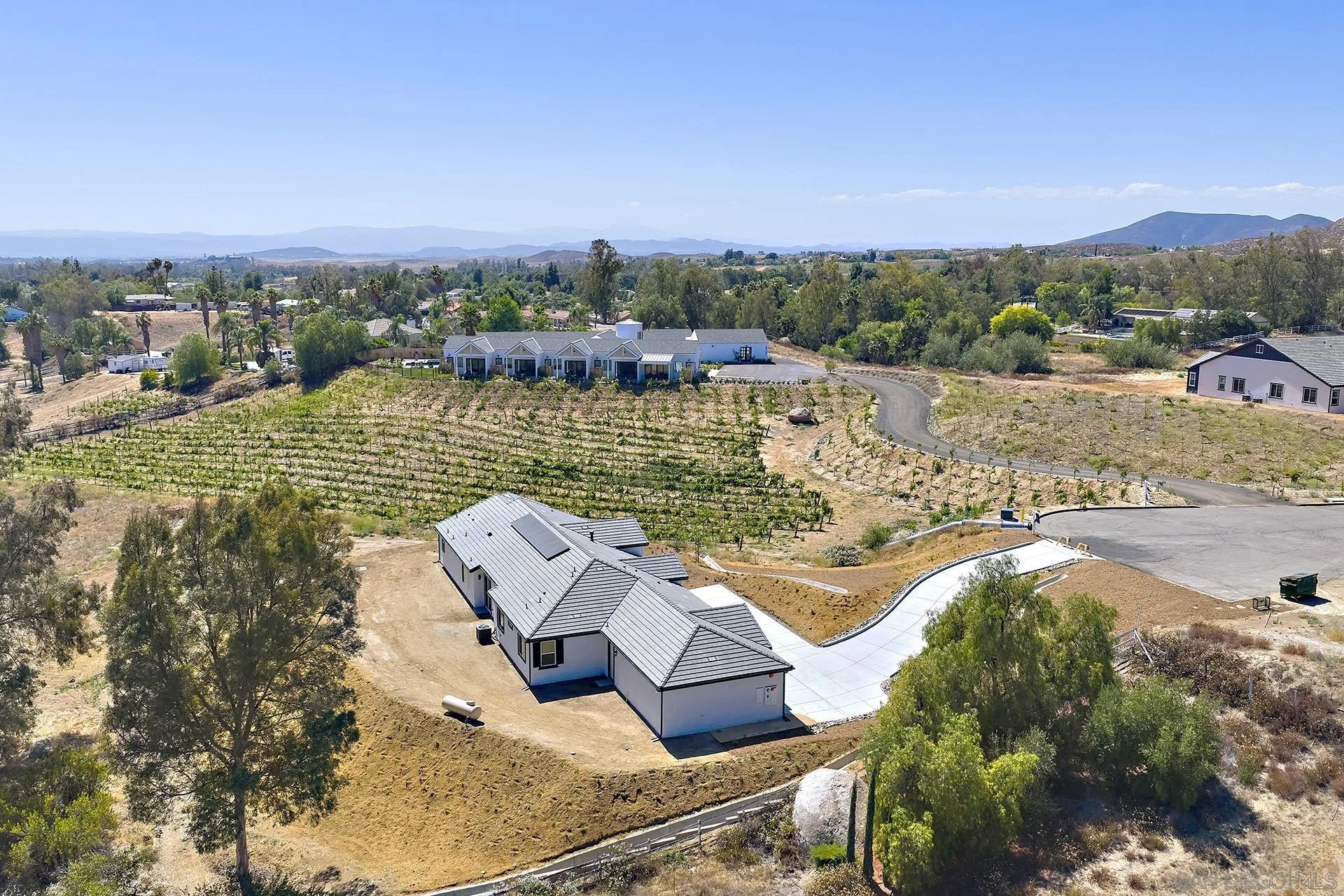 39301 Corte Venture Temecula, CA 92592 - Photo 34 of 37