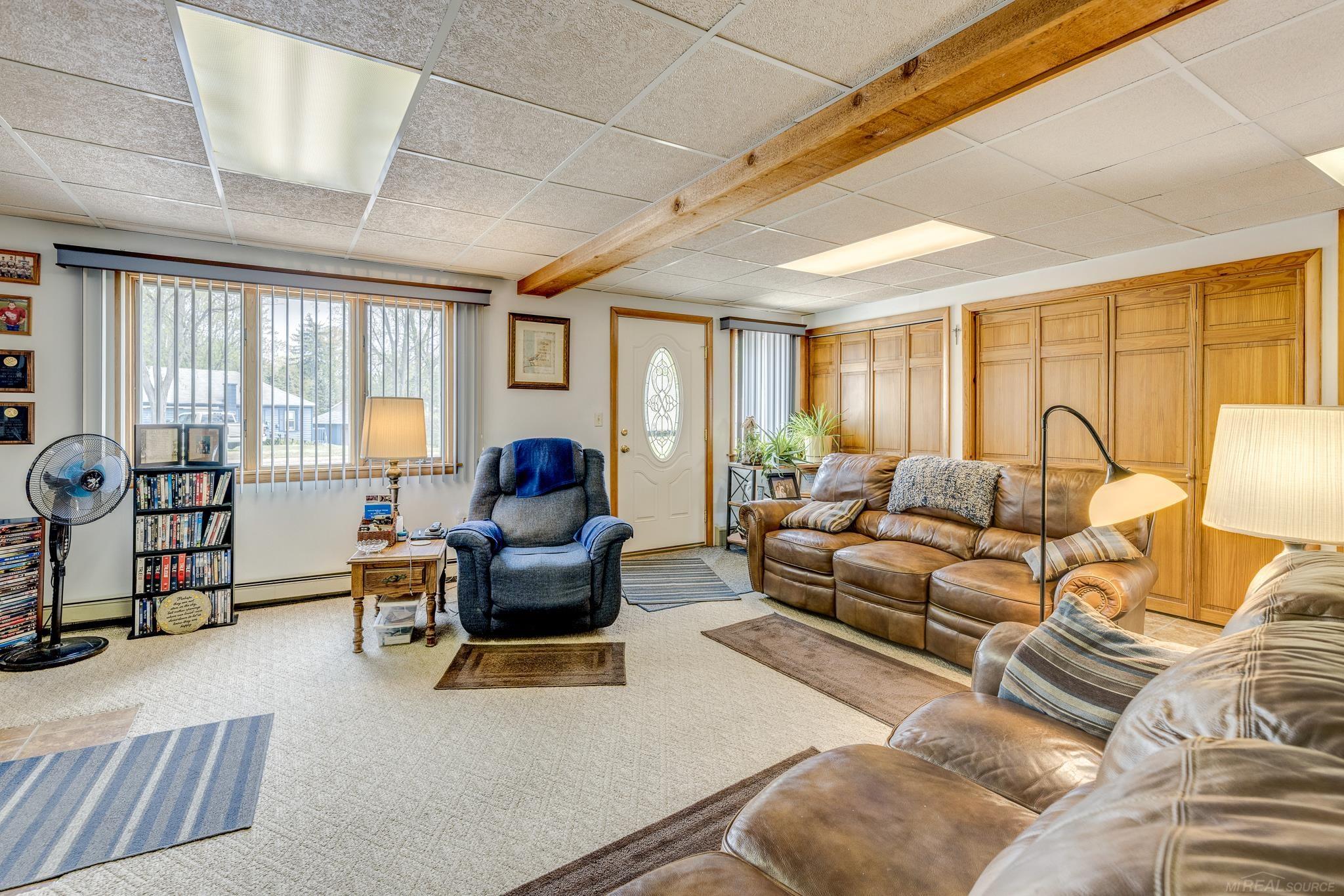 7293 Vine Road Lexington, MI 48450 - Photo 13 of 62 Entry into the Great Room