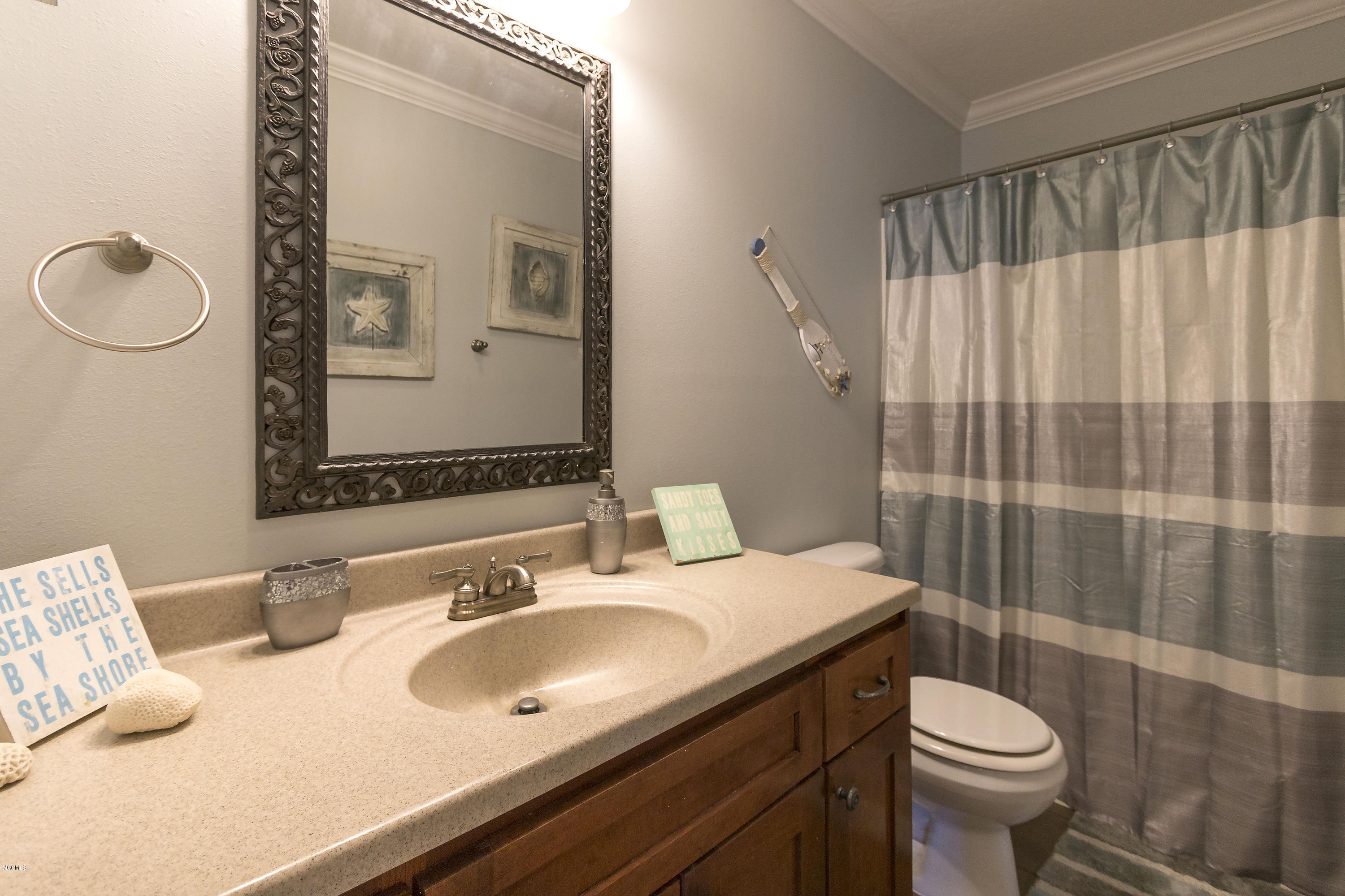 5017 Remington Road Moss Point, MS 39562 - Photo 14 of 23 15 Spare Bth2