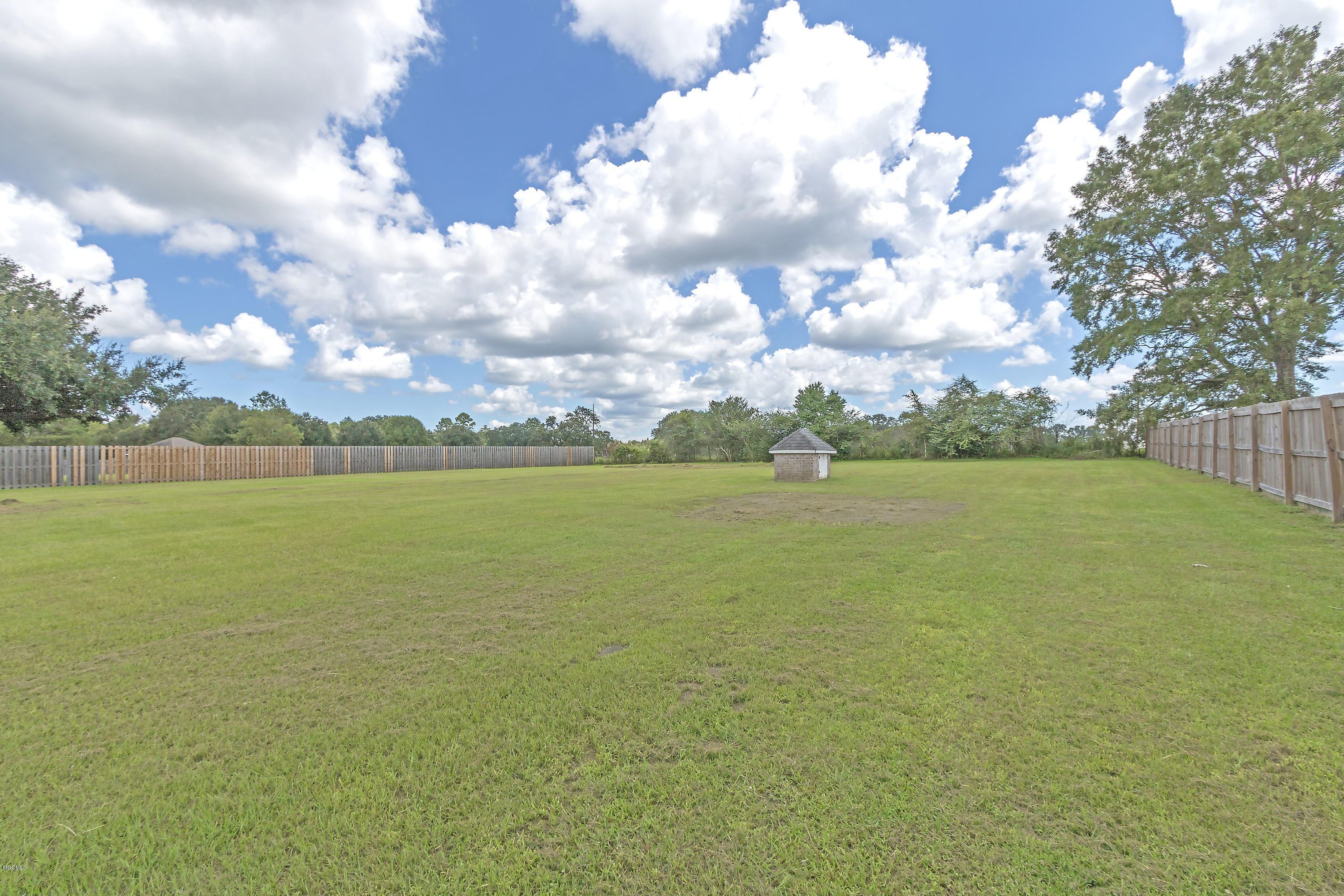 5017 Remington Road Moss Point, MS 39562 - Photo 23 of 23 24 Backyard