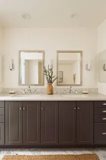 $1,349,000 | 4616 Glencoe Avenue, Unit 5, Marina del Rey, CA 90292