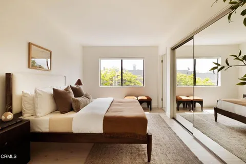 $1,349,000 | 4616 Glencoe Avenue, Unit 5, Marina del Rey, CA 90292