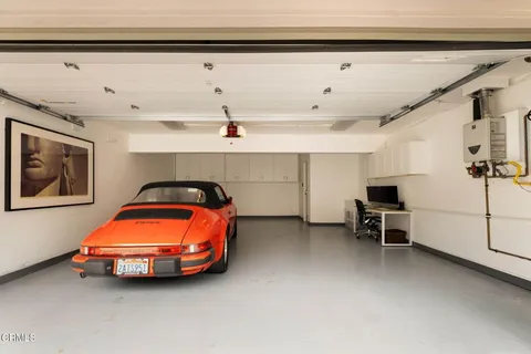 $1,349,000 | 4616 Glencoe Avenue, Unit 5, Marina del Rey, CA 90292