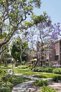 $1,349,000 | 4616 Glencoe Avenue, Unit 5, Marina del Rey, CA 90292