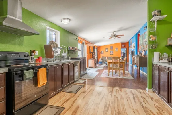 $525,000 | 25020 Highway 6, Benton, CA 93514