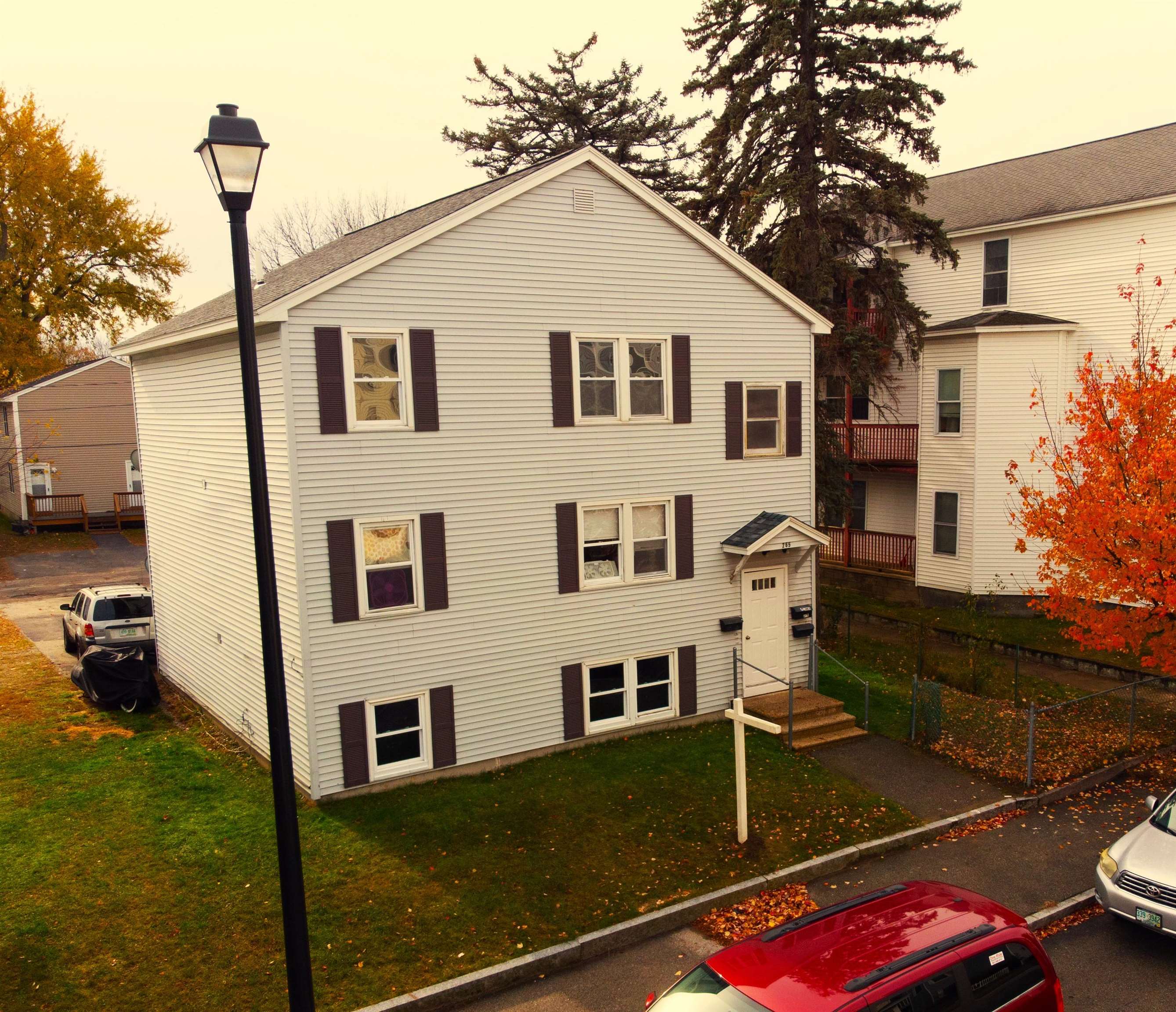 265 Grove Street Manchester, NH 03103 - Photo 1 of 17 Gallery Image 1