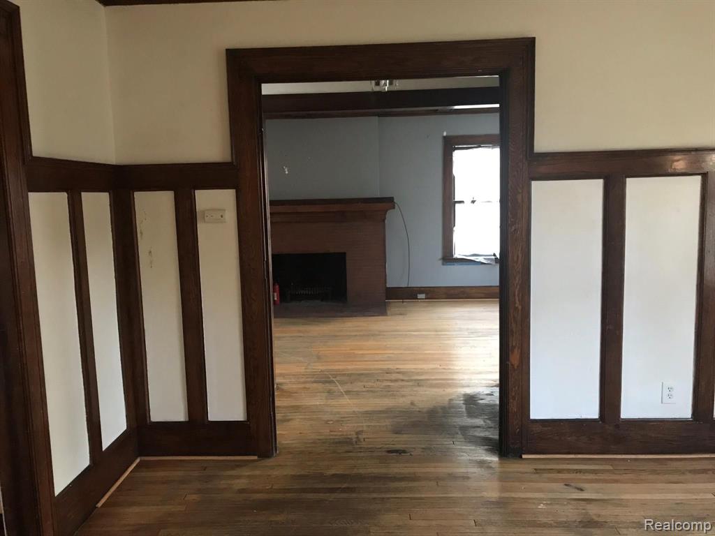 759 Webb Street Detroit, MI 48202 - Photo 6 of 14