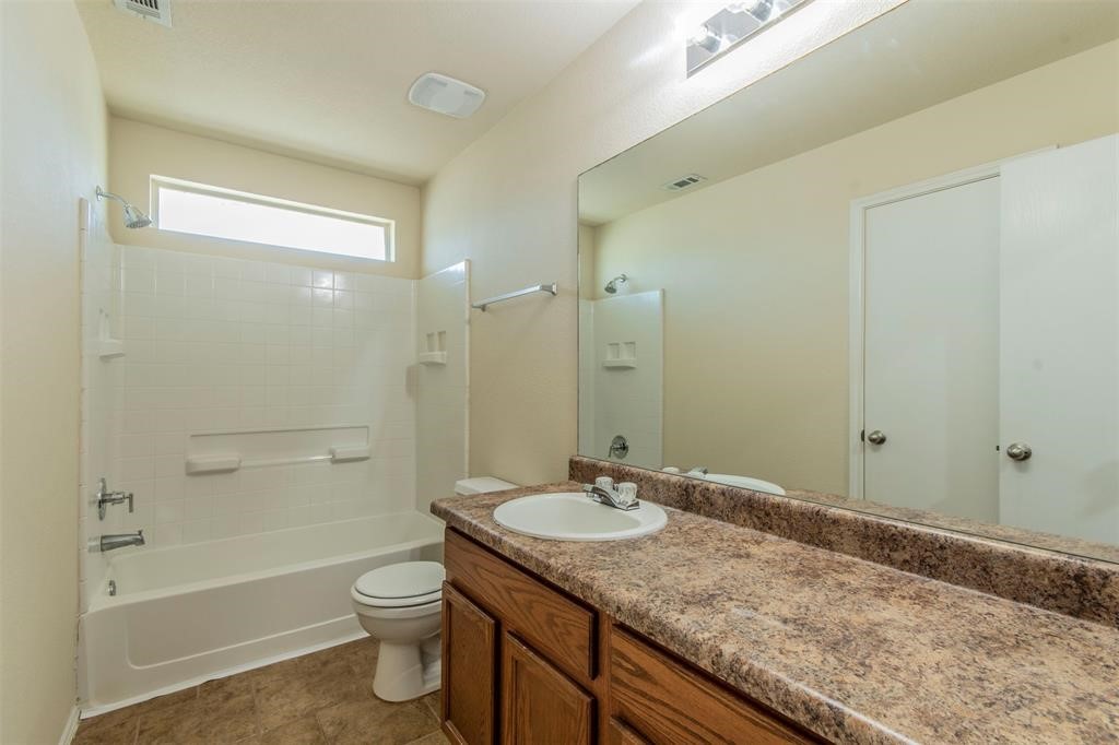 12116 Pecangate Way Manor, TX 78653 - Photo 16 of 27