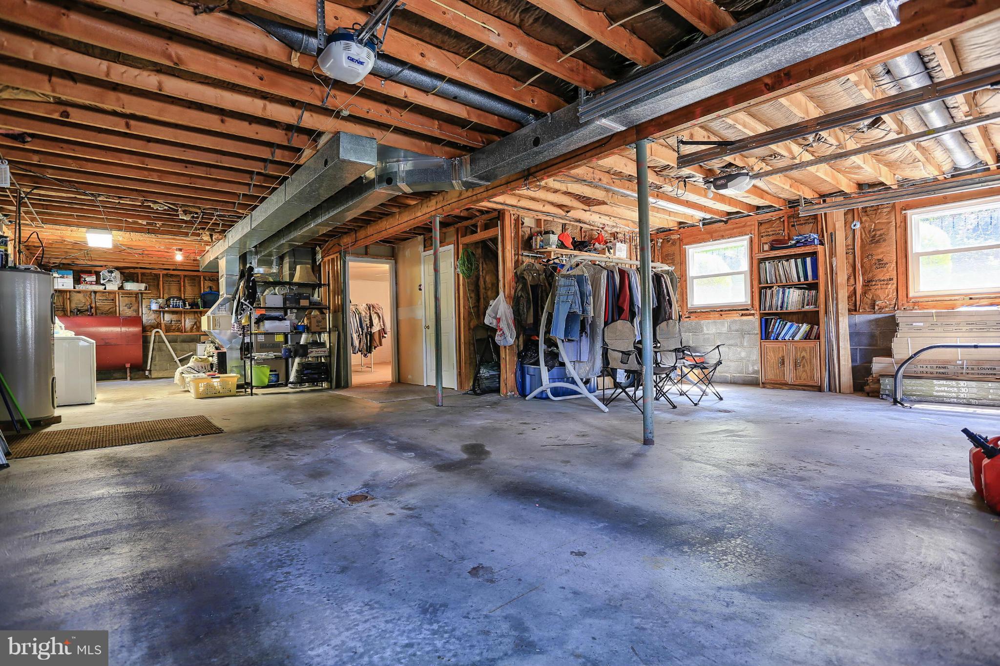 10615 Old Forge Road Waynesboro, PA 17268 - Photo 25 of 30 Interior (General)