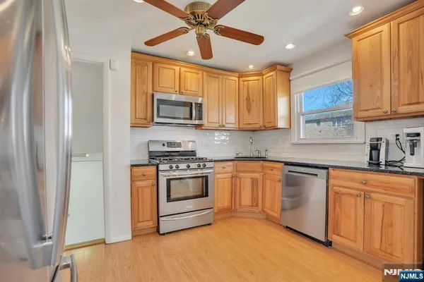 $739,000 | 687 Lancaster Road, Ridgefield, NJ 07657